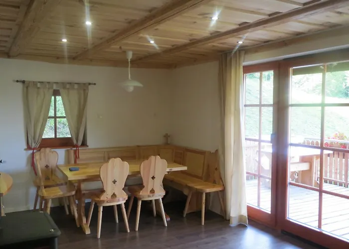 Apartmaji Brloznica Pod Veliko Planino